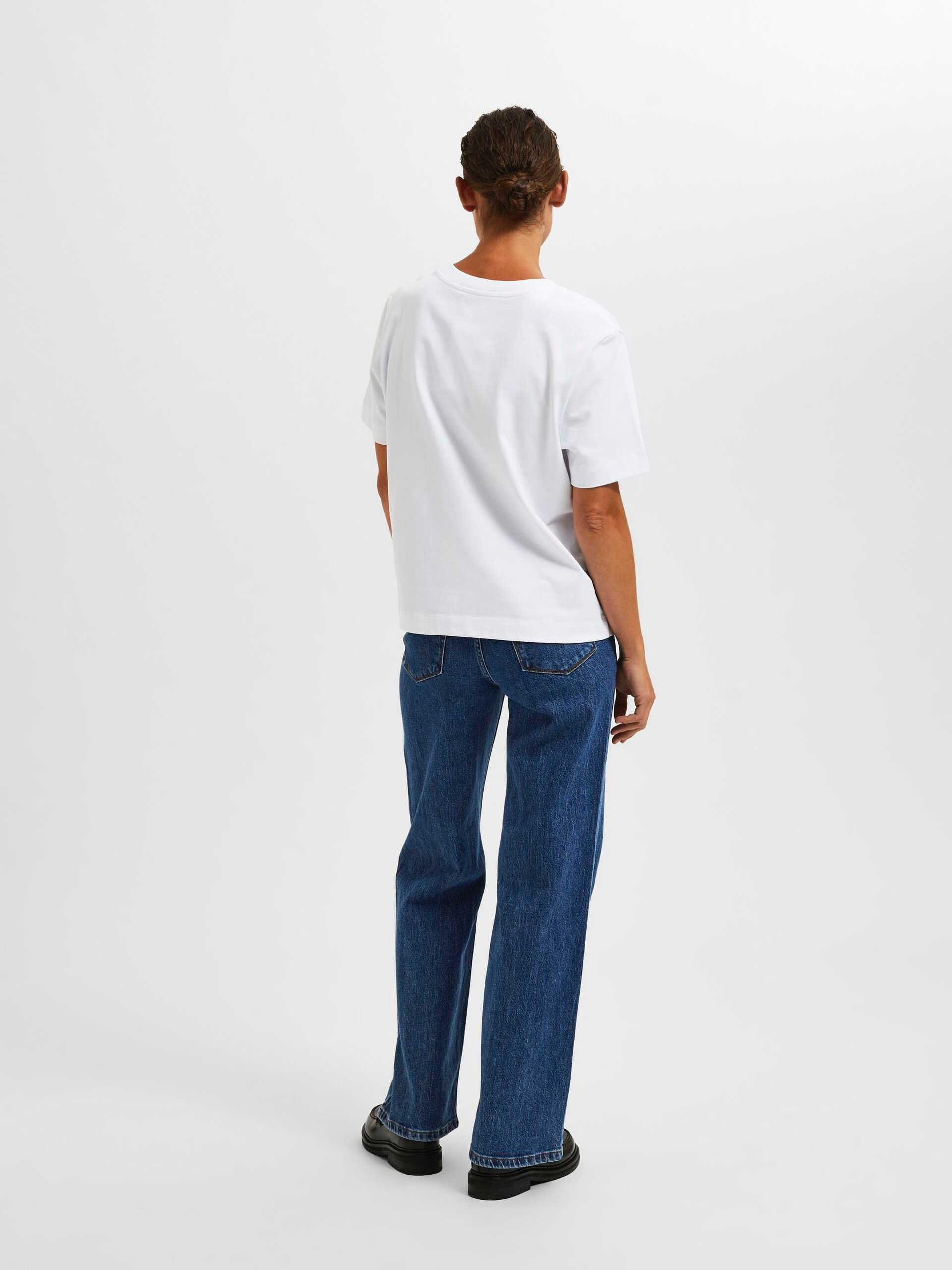 Essential White Boxy tshirt | selected femme