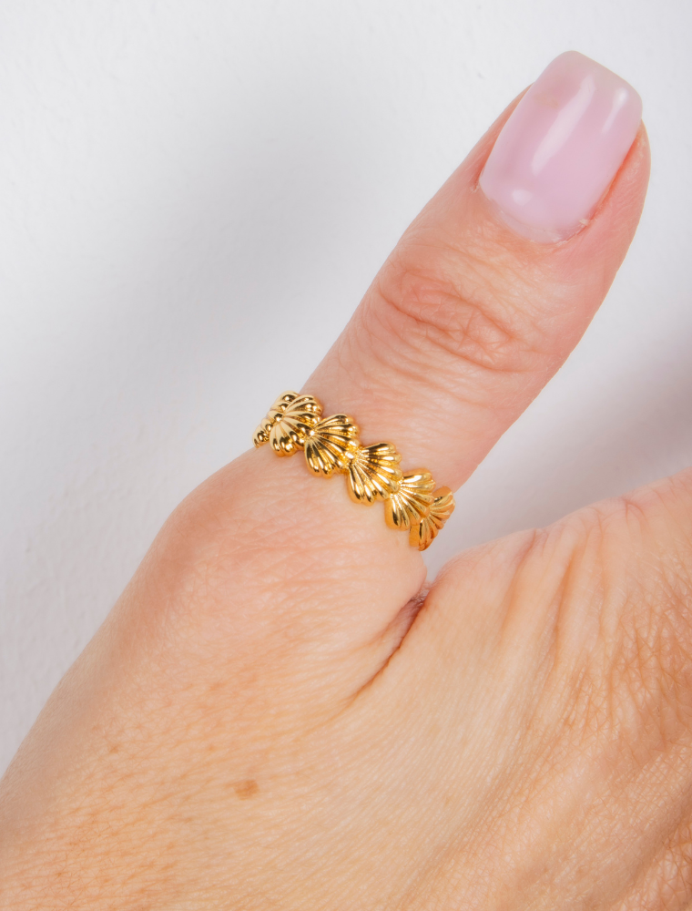 Heather shell ring | Olia