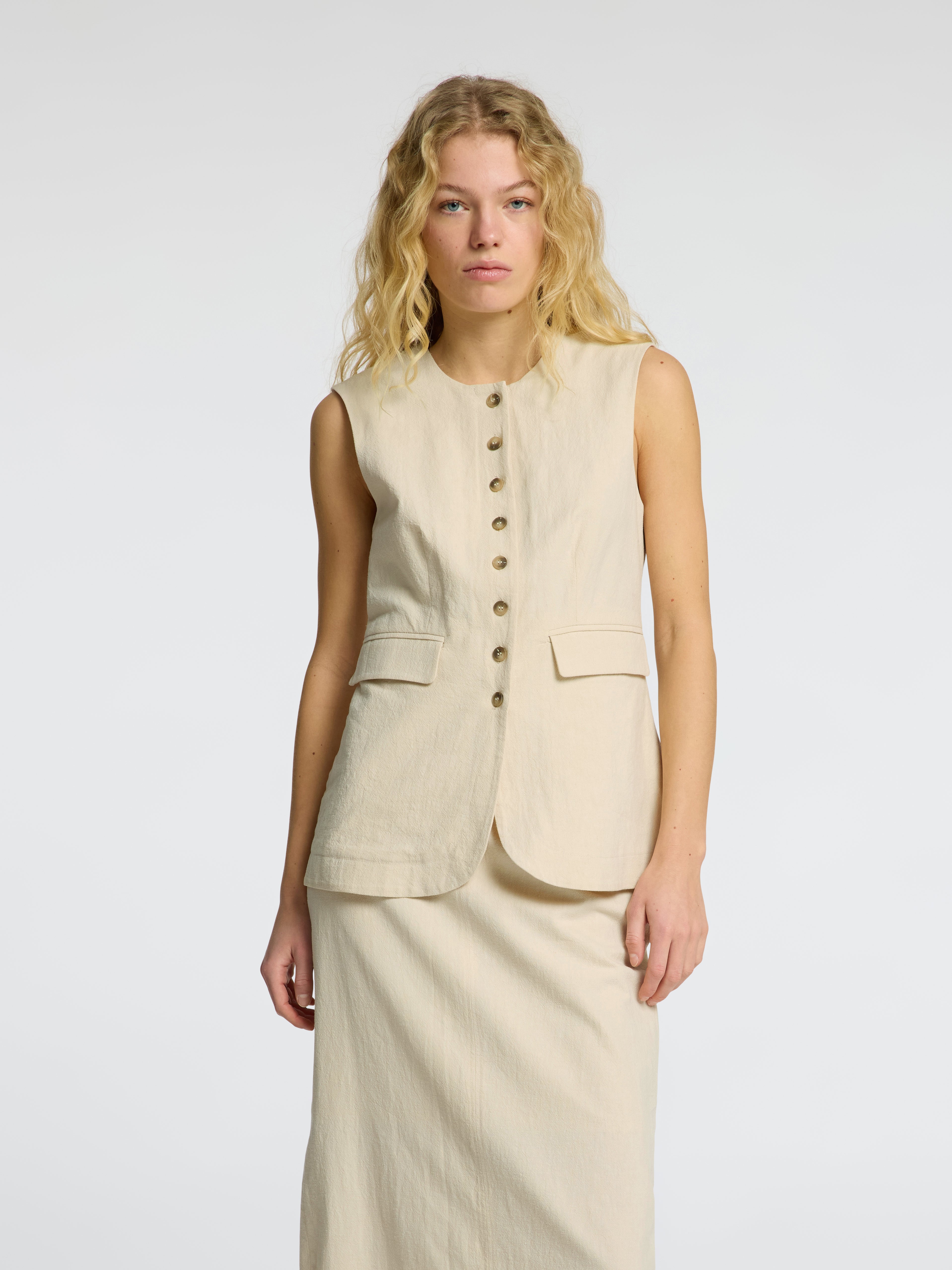 Iluna Buttoned Vest | Selected Femme