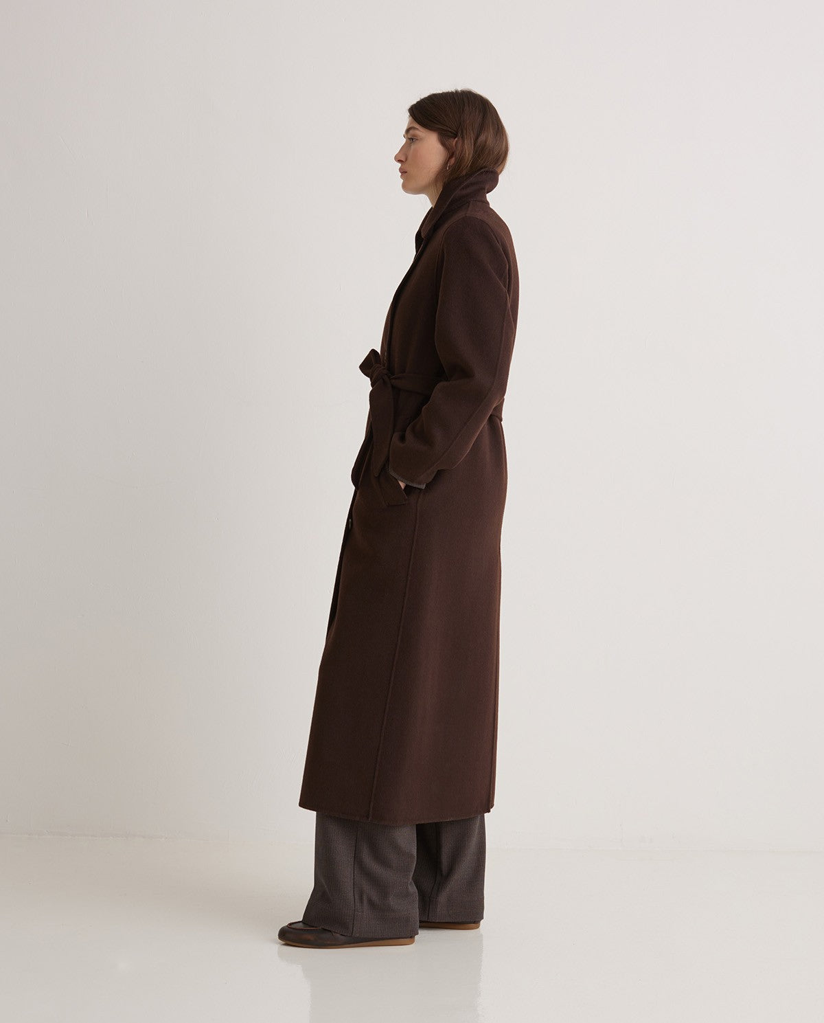 Handmade wool-blend long coat chocolate | Yerse