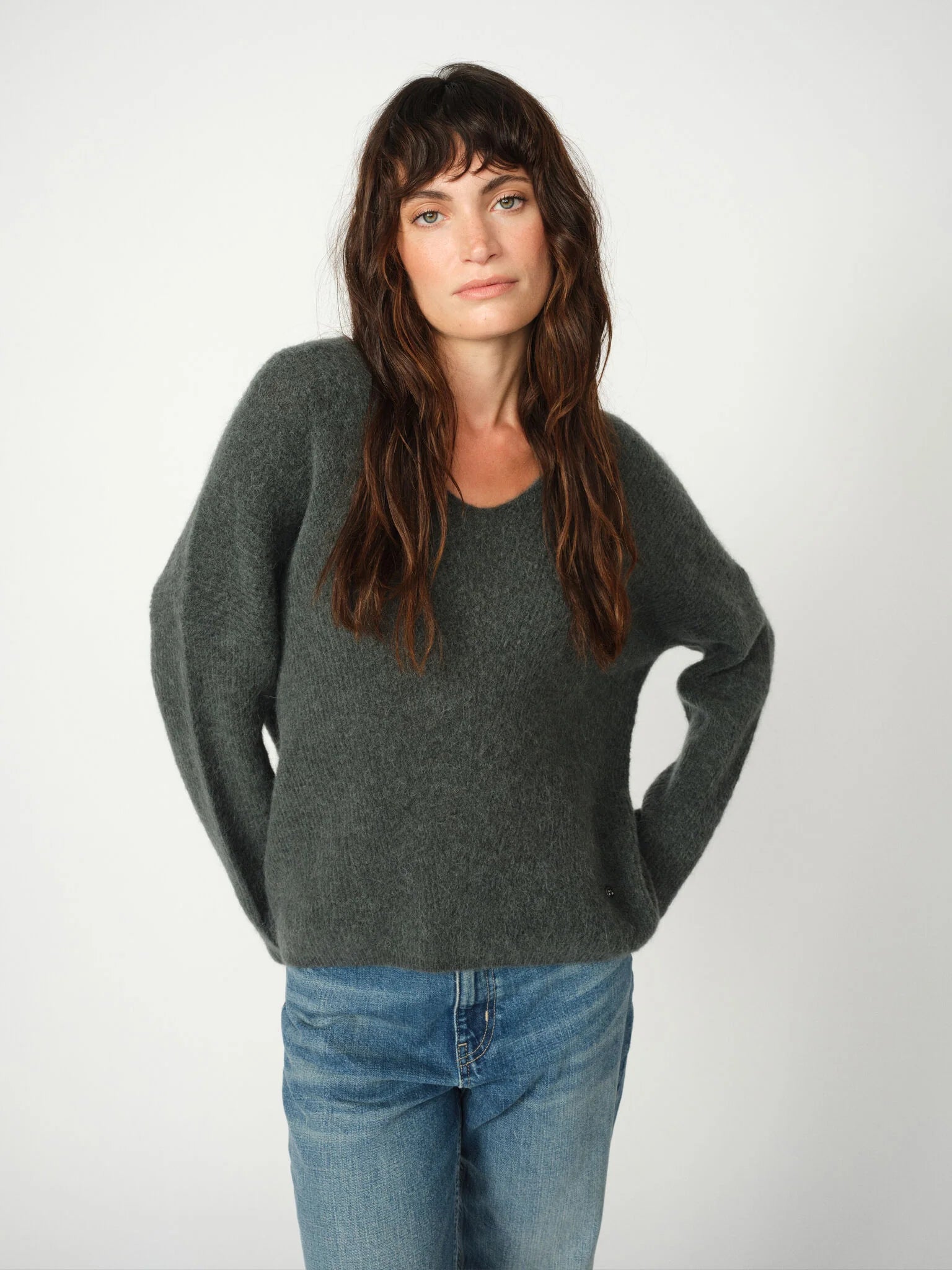 Thora V Neck Knit | Mos Mosh