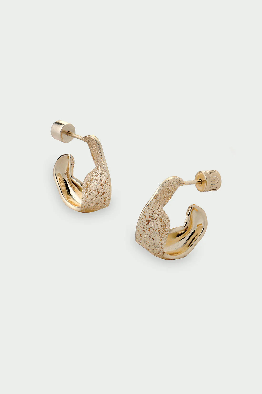 Wave Earrings | Tutti & Co