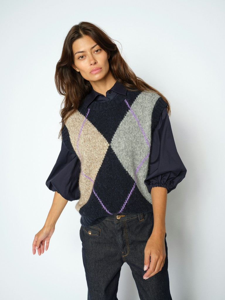 Jennine Vest |Mos Mosh