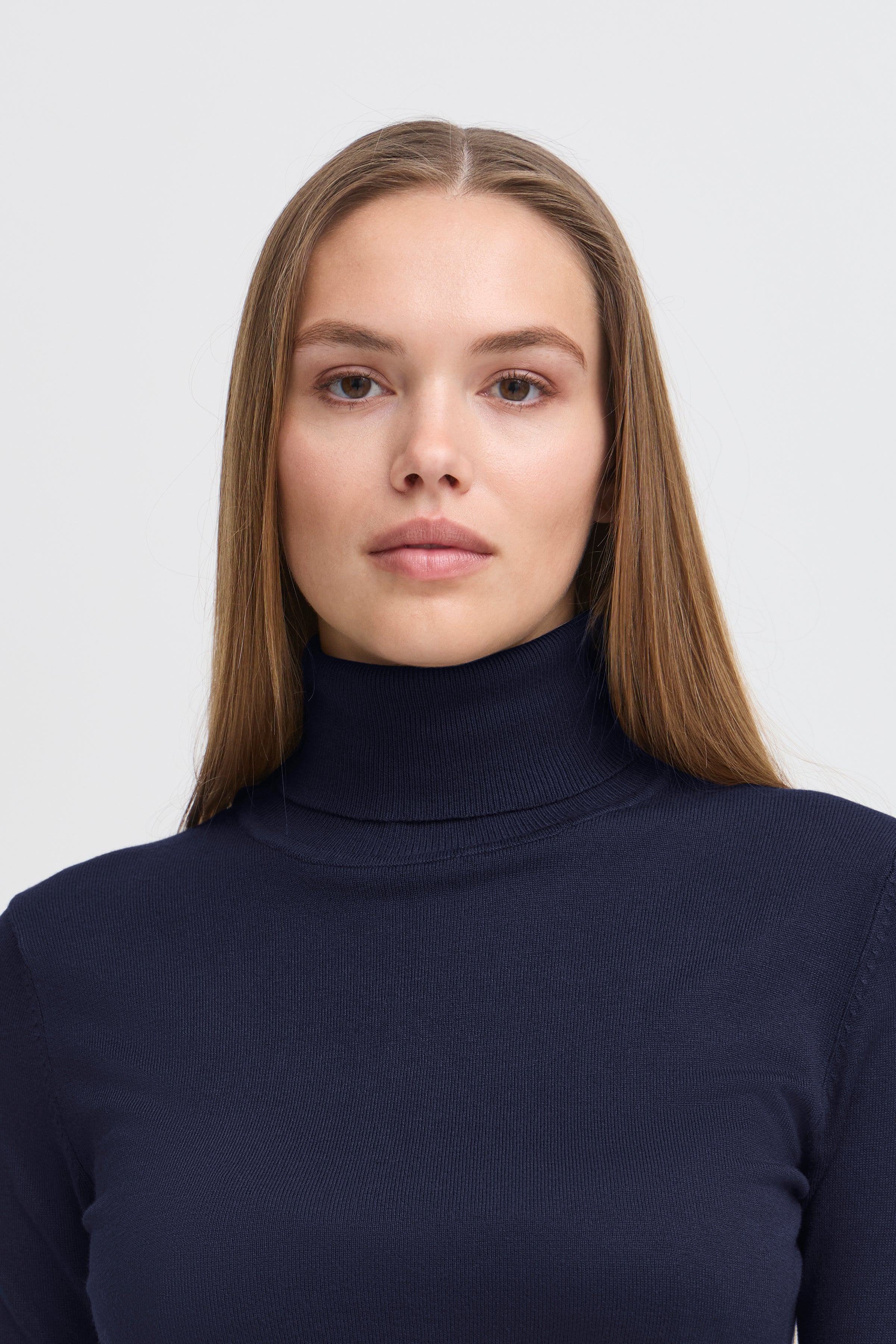 Mafa Turtleneck | Ichi