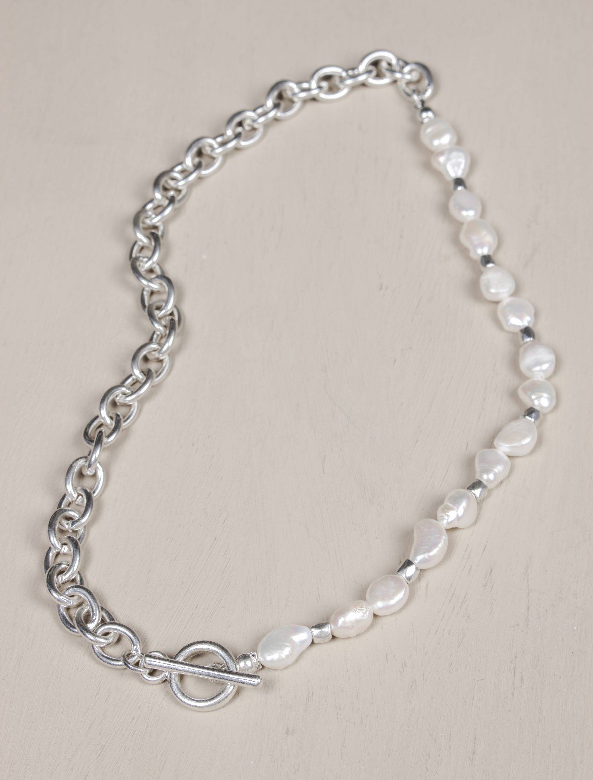 Brittany silver pearl necklace - Olia