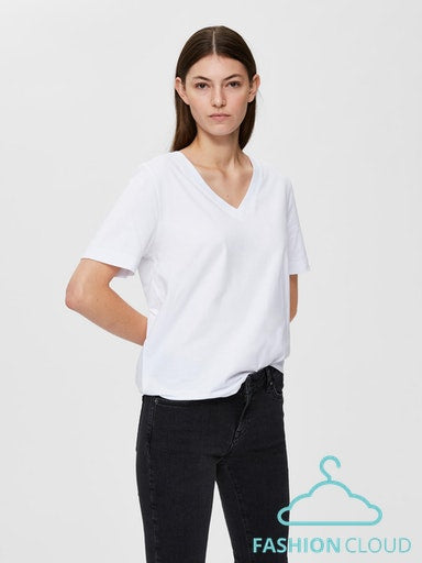 White v-neck tshirt | Selected Femme