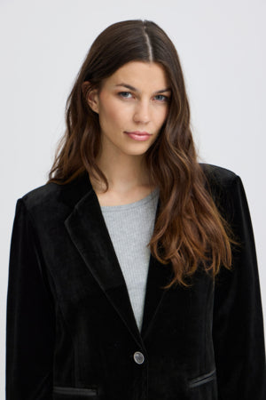 Velvetty Blazer | Ichi