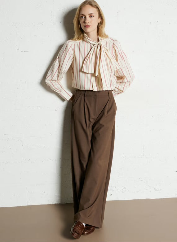 Lips Blouse | Suncoo