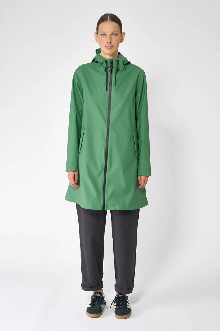 Nuovola Comfrey Raincoat | Tanta