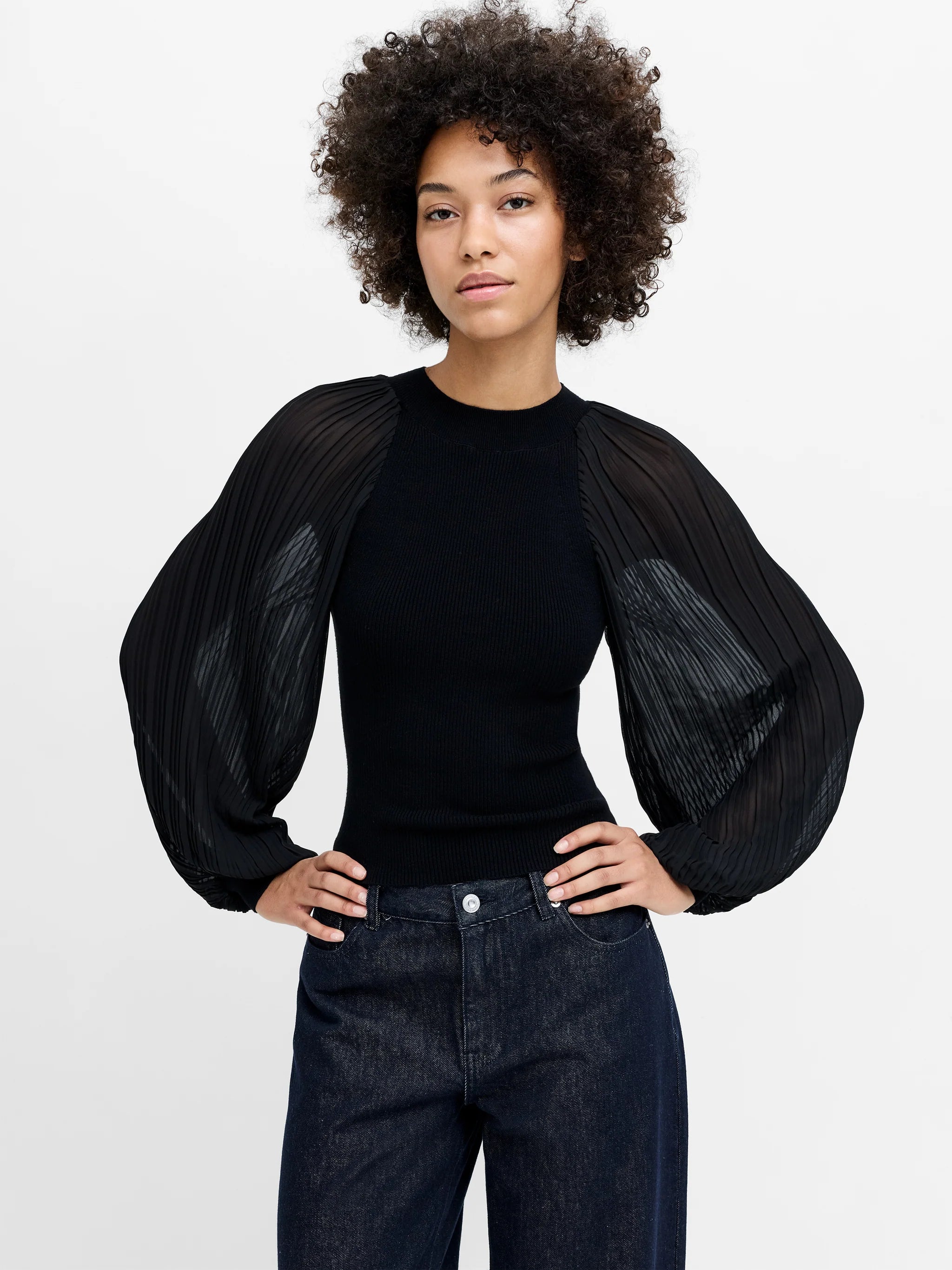 Krista Pleated Sleeve Top | French Connection