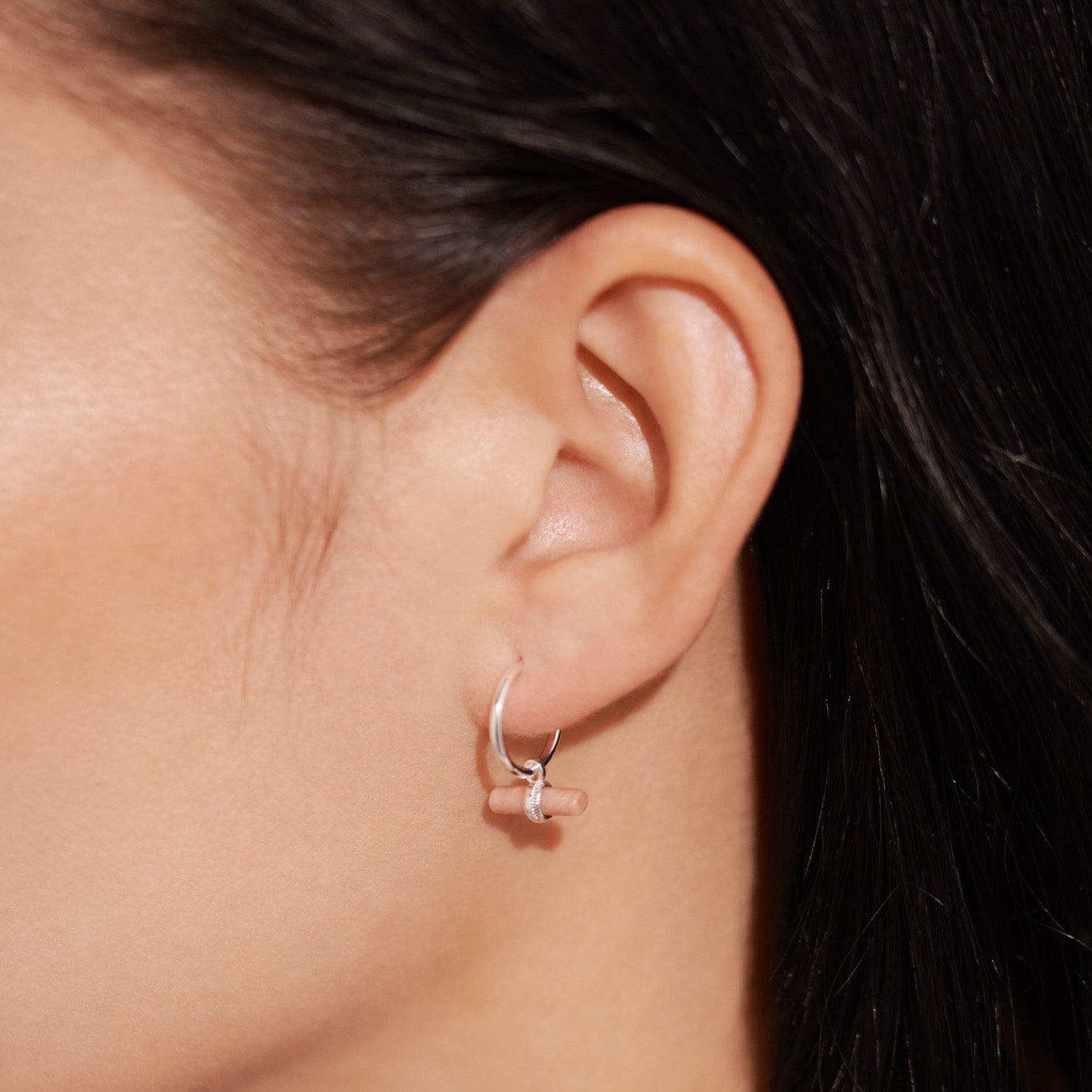 Aura rhodochrosite bar earrings | Joma