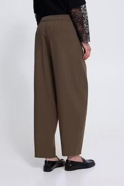Fava Barrel trousers |Ichi