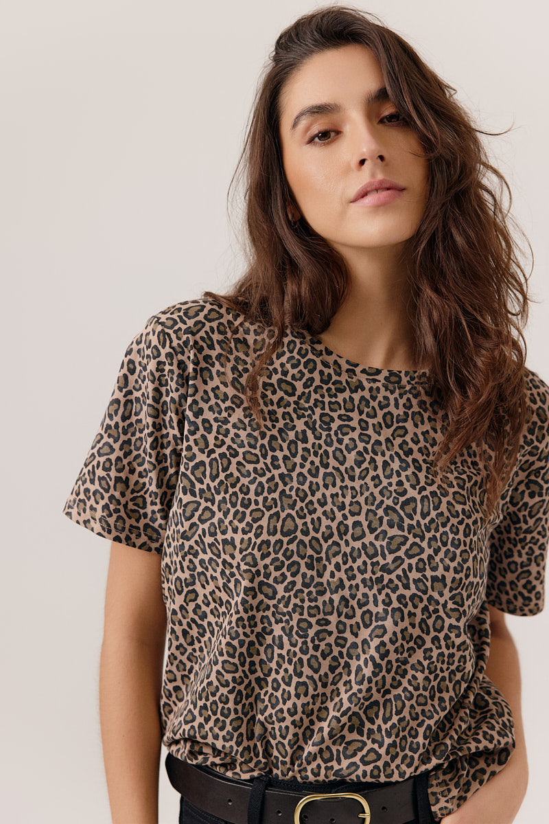 Henny tshirt | Artlove
