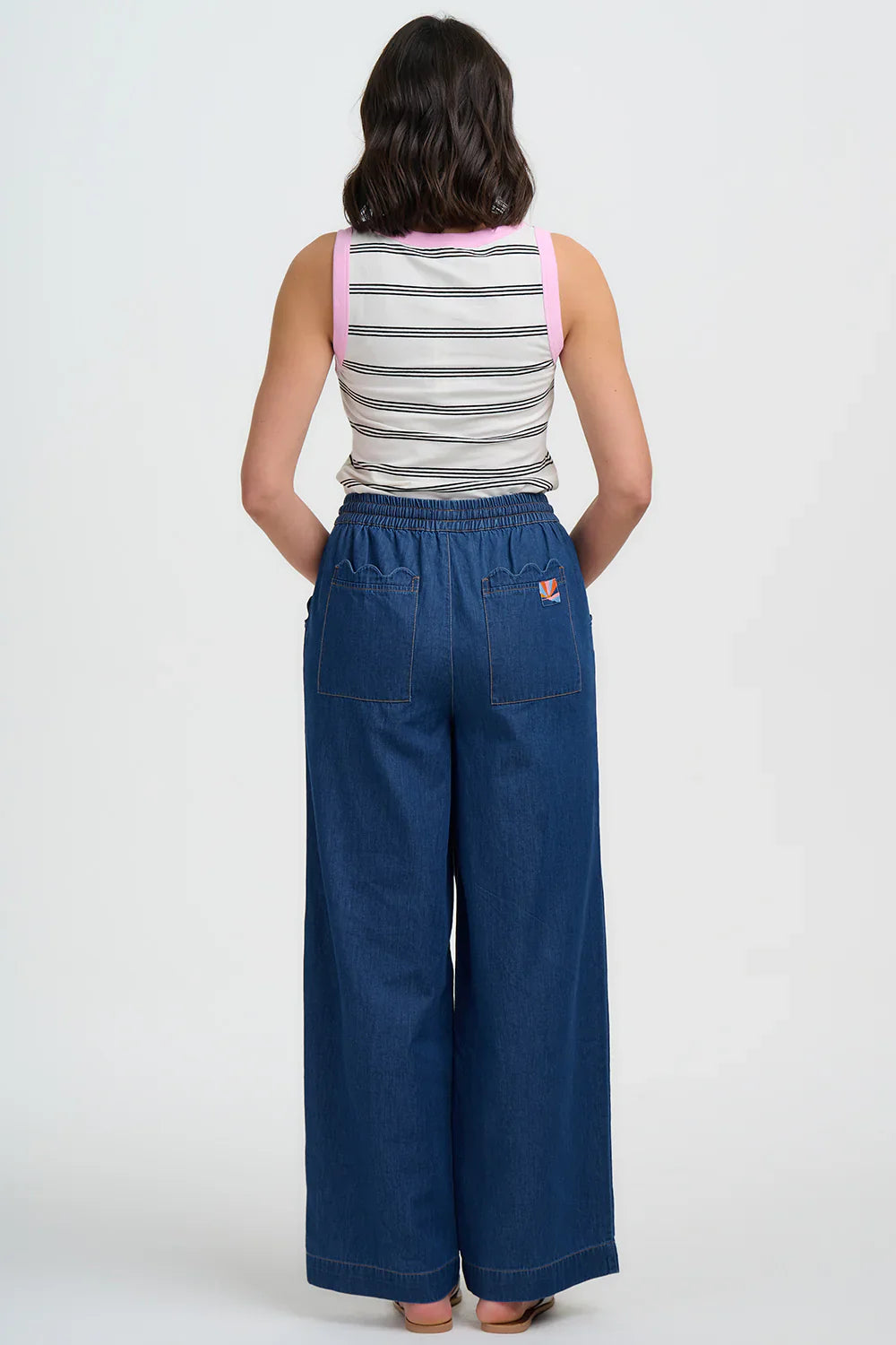Megan Scalloped Trousers|Sugarhill