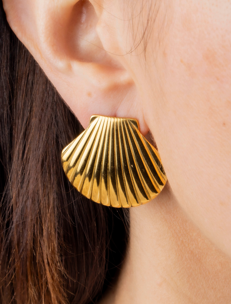 Ayala shell earrings | Olia