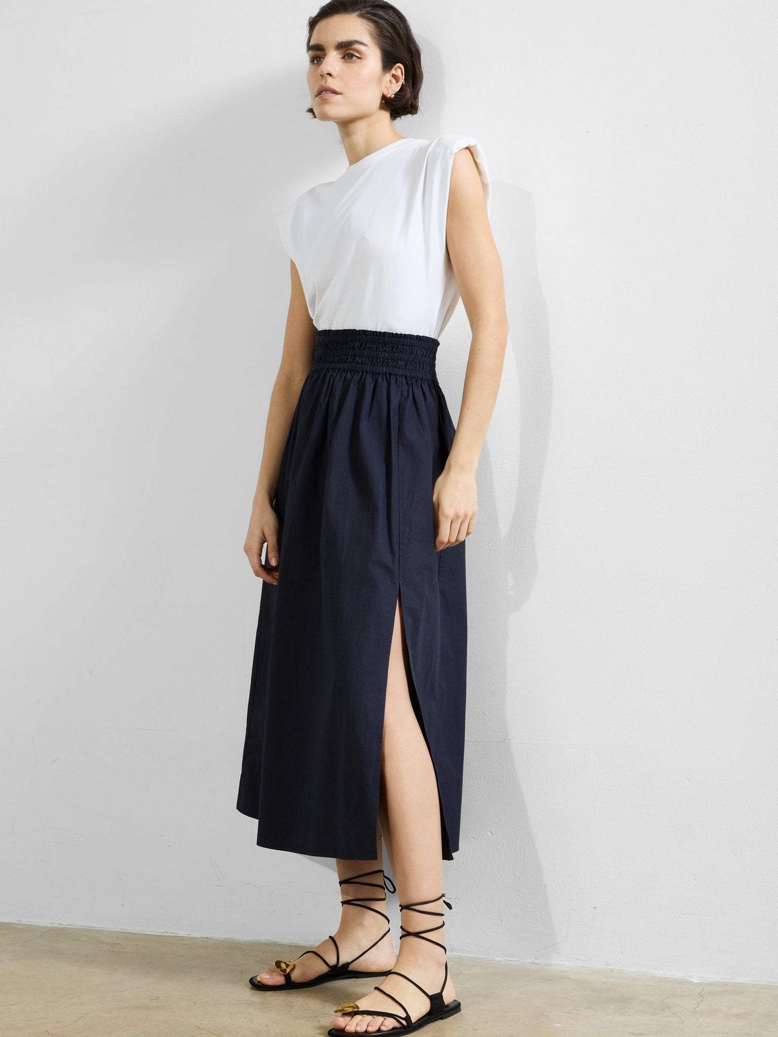 Barletta Poplin Navy Skirt | French Connection