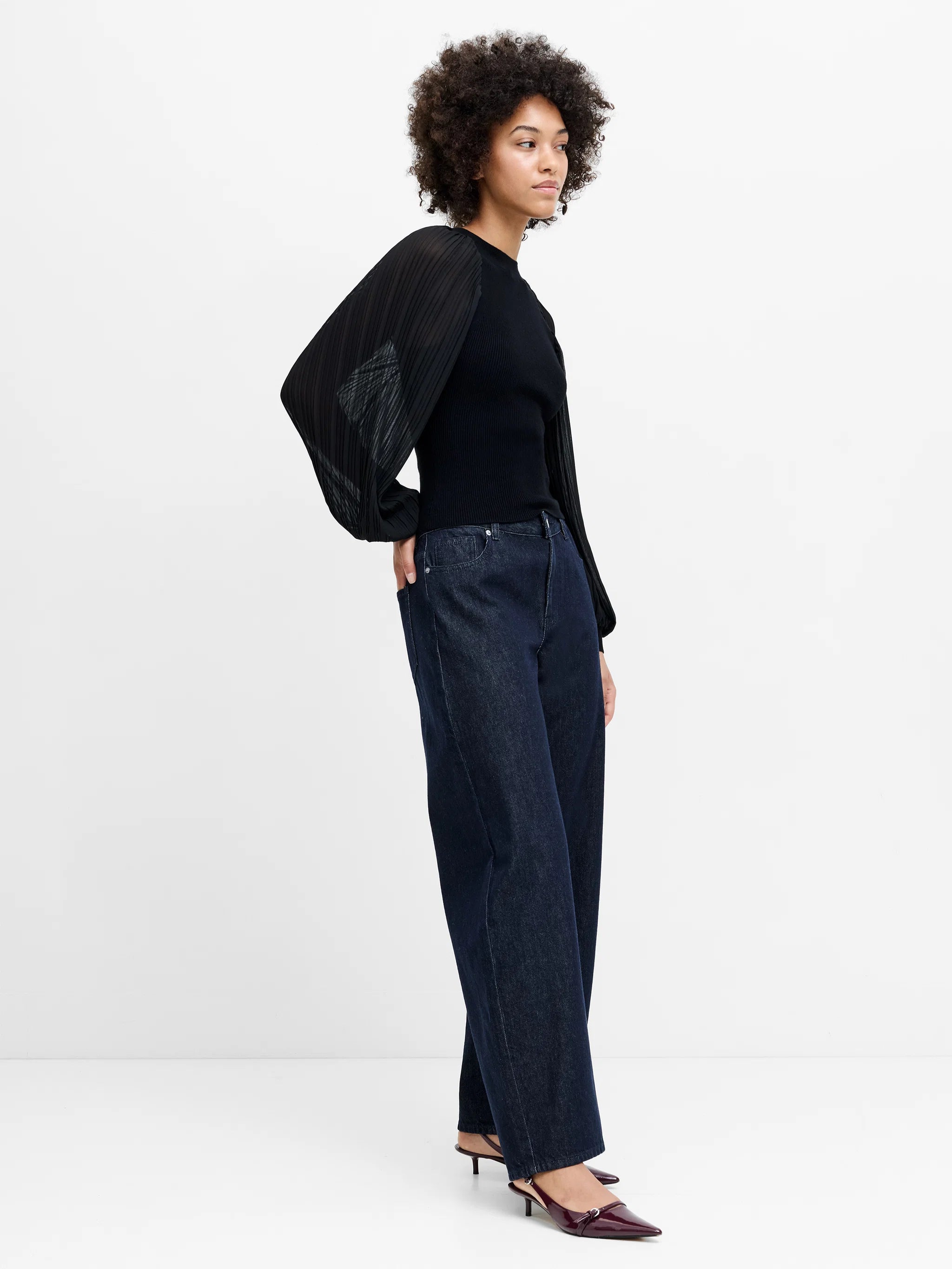 Krista Pleated Sleeve Top | French Connection
