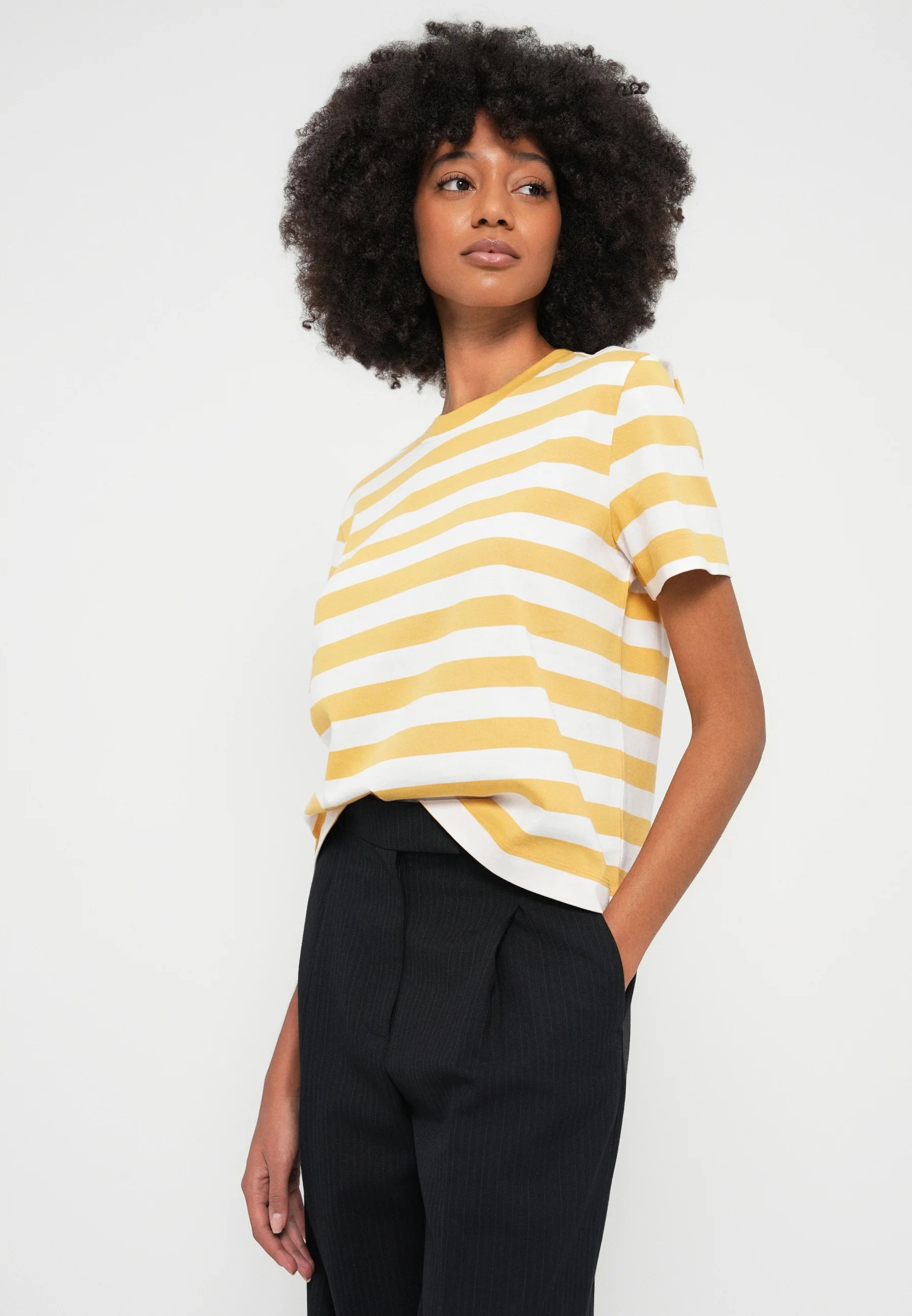 Boxy stripe Tee-Ochre|SLF