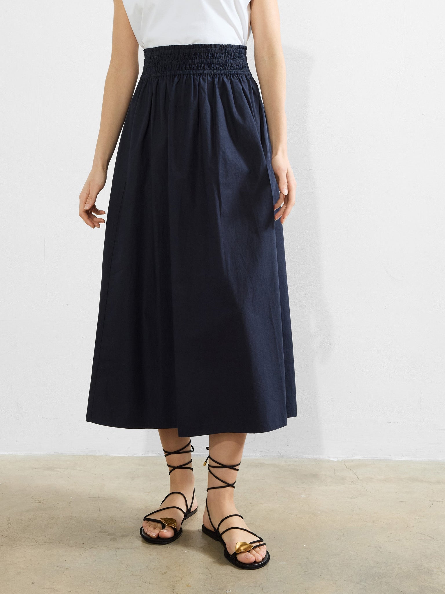 Barletta Poplin Navy Skirt | French Connection