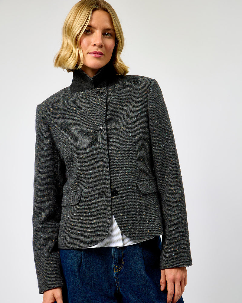 Clea Short Fitted Blazer|Selected