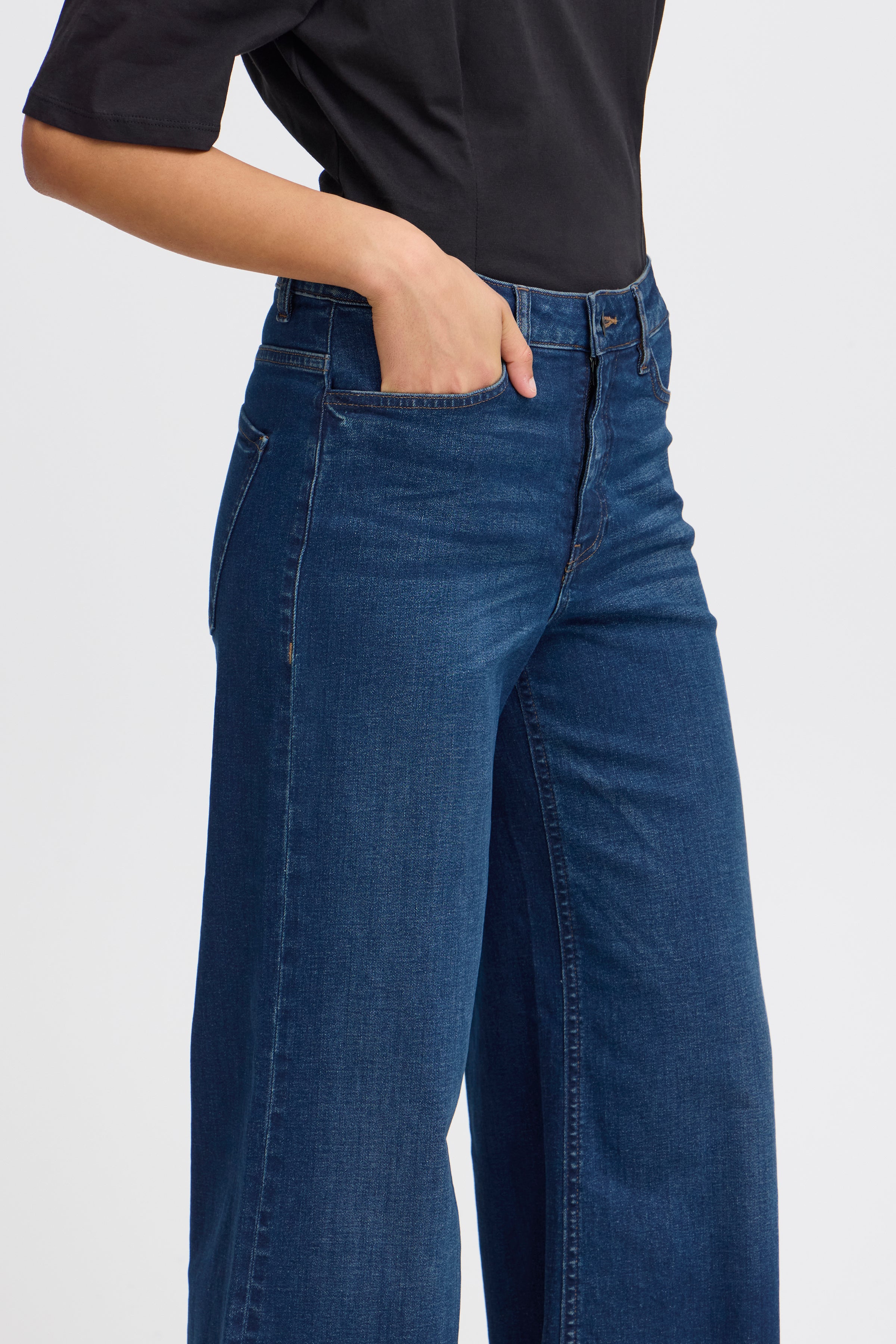 Twiggy Wide leg jeans dark blue | Ichi