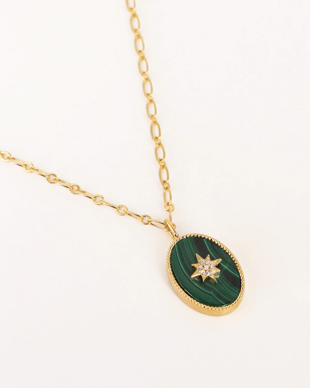 Salome star necklace | Nilai