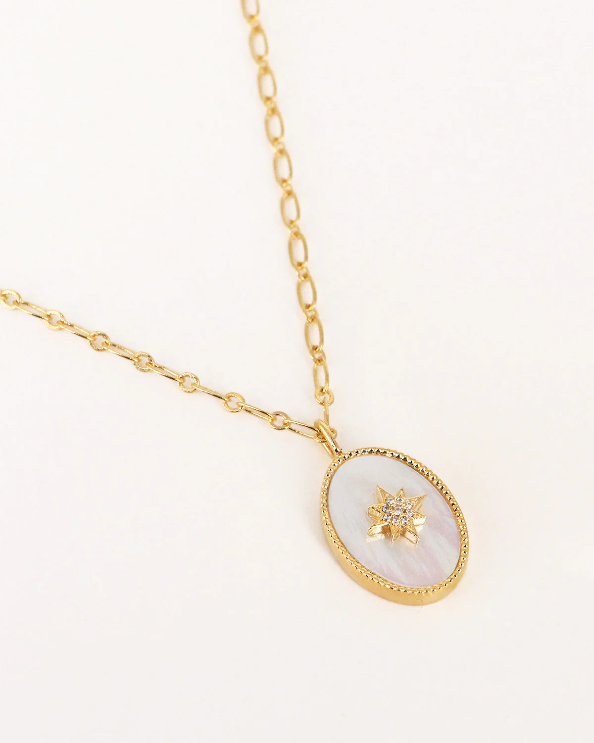 Salome pearl star necklace | Nilai